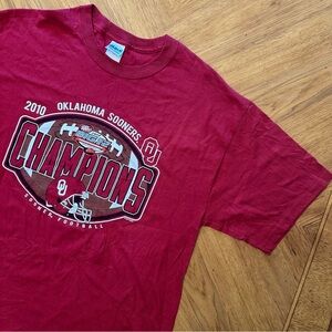 Oklahoma Sooners Tshirt Size Large Big 12 Conference Champions 2010 Football